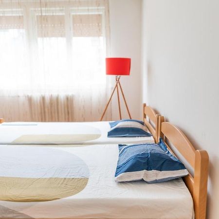 The Vintage Nest Appartement Skopje Buitenkant foto